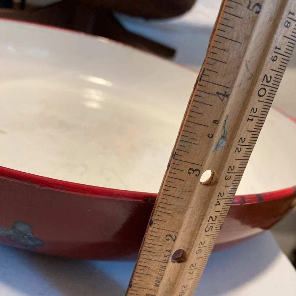 VTG Enamelware BIG Red/White Bowl Cottage core No Chips Inside Bowl/Tray 14.5”